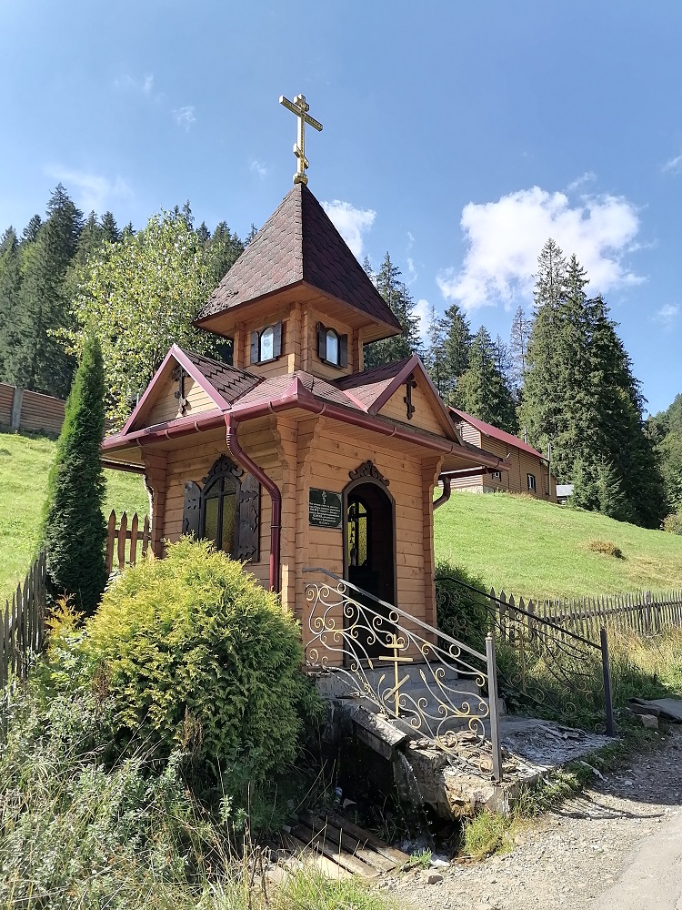 Синевир вже не той. Як змінилося найбільше озеро Українських Карпат за десять років